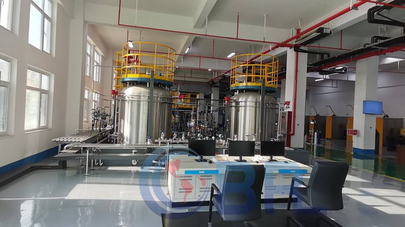 成都小型精馏塔：揭秘其工作原理与选型要点